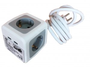 OFERTA 3 X 2 **Base múltiple SIN INTERRUPTOR kubo 4 huecos 2 puertos usb